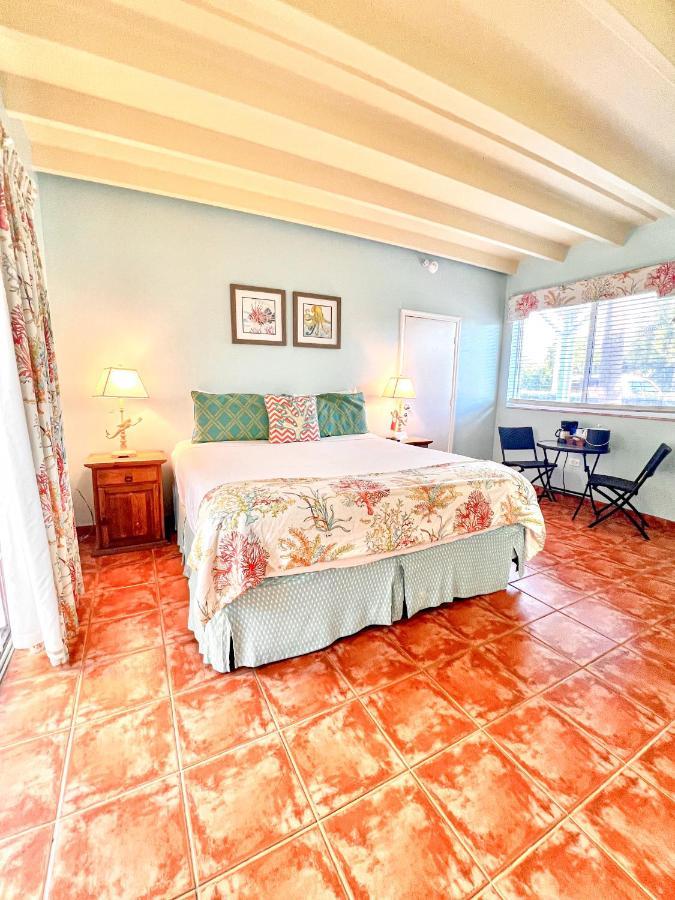 The Ocean View Inn 伊斯拉莫拉达 外观 照片